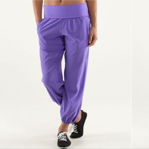 LULULEMON ohm pants